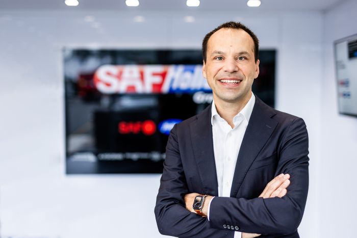 Corporate Executive Portrait bei SAF-HOLLAND – President EMEA im Office Setting
