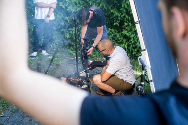 Die Crew am Set einer Fotoproduktion