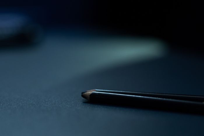 Imagefilm und Trailer Produktion Fulda - Zeichenstift und Blatt Papier bei Filmdreh für Hubtex