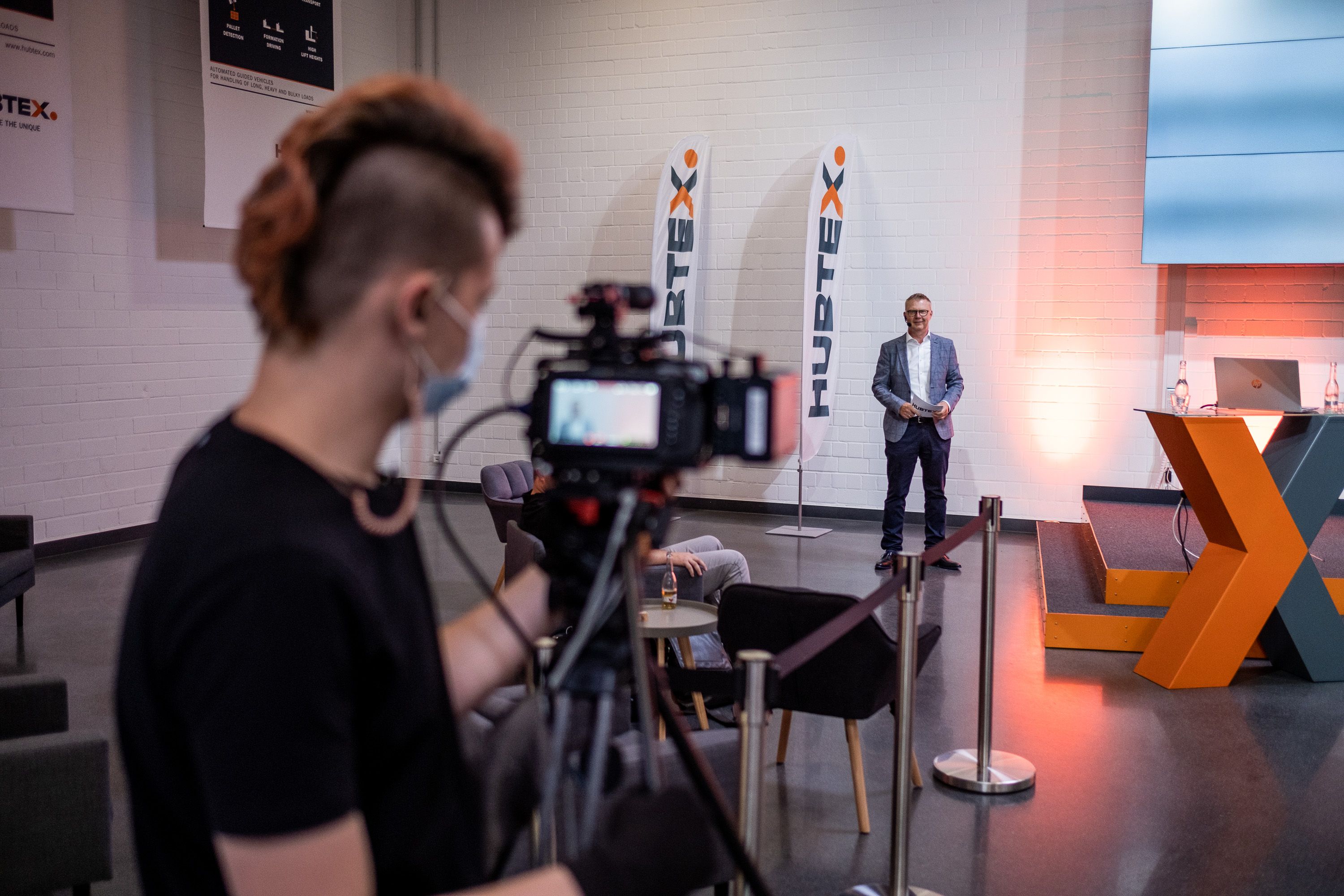 Livestreaming in Fulda - Löffler die Medienproduktion bei Vertriebstagung von Hubtex Maschinenbau