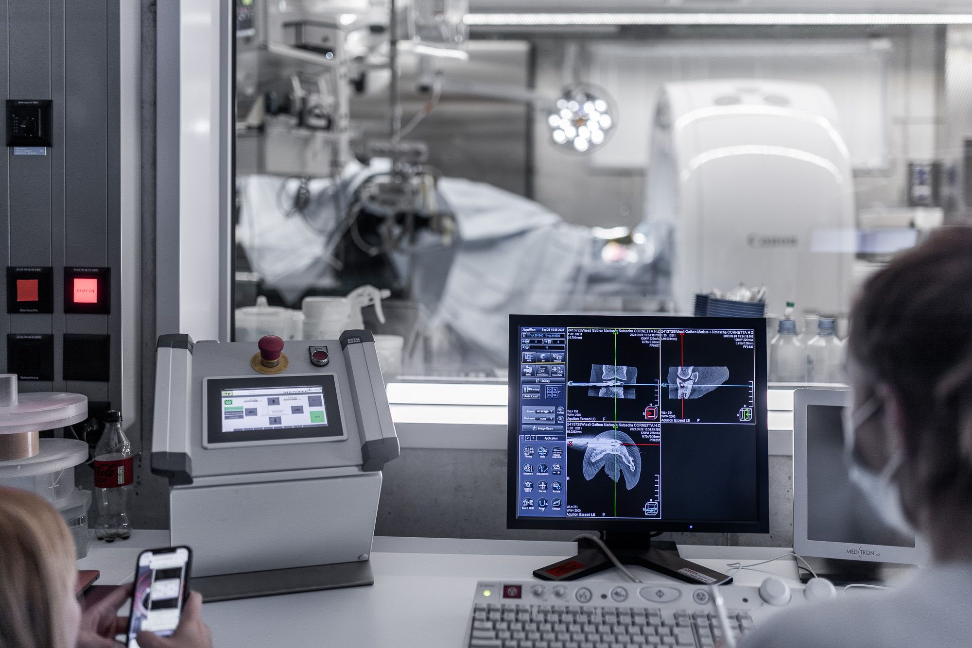 CT Auswertung Vetenerärmedizin und Tiermedizin in der Schweiz bei Filmproduktion und Fotoproduktion