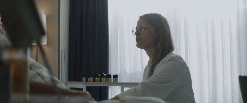 Psychologin im Gespräch auf der Palliativstation des Klinikums Fulda