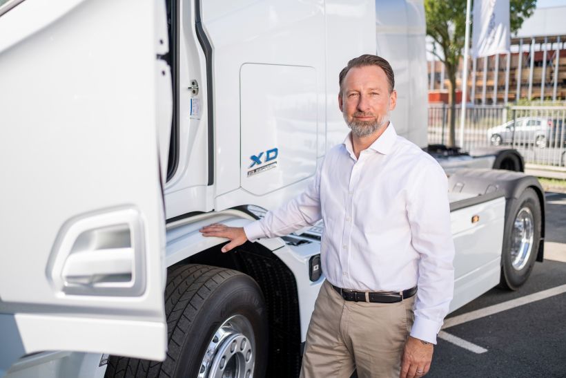 Christopher CEO Business Portrait an einem DAF XD